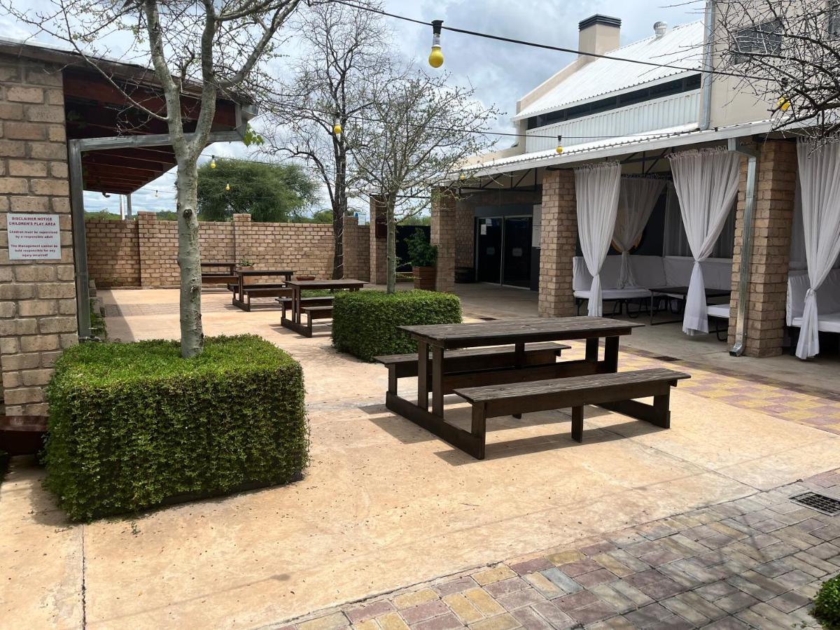 Conductor'S Inn Tsumeb Dış mekan fotoğraf